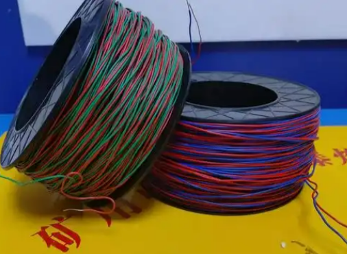 广水放炮线的主要材质有哪些？不同材质的适用场景有何区别？